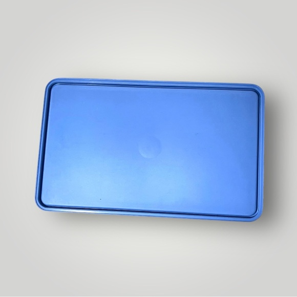 Vintage Tupperware Rectangular Container with Lid - Picture 8 of 14